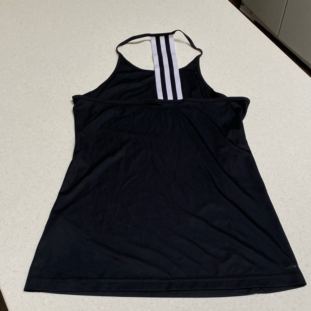 Adidas fitted tank w stripes back detailing